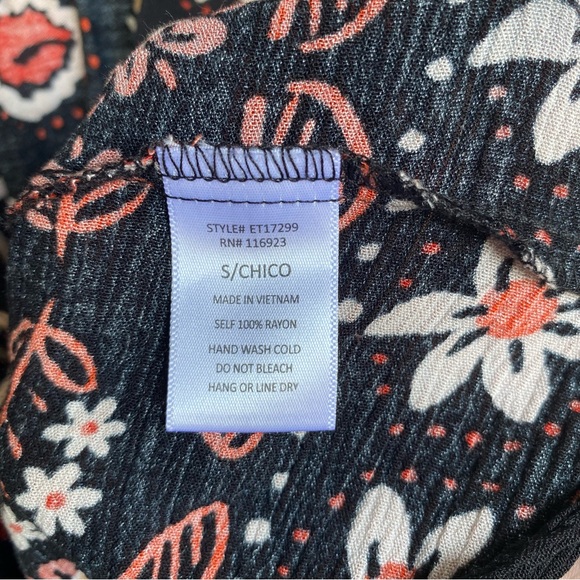 Easel Black Floral Boho Blouse Womens Size Small Ruffle Rayon Tie Tunic Top Fall - Picture 10 of 10